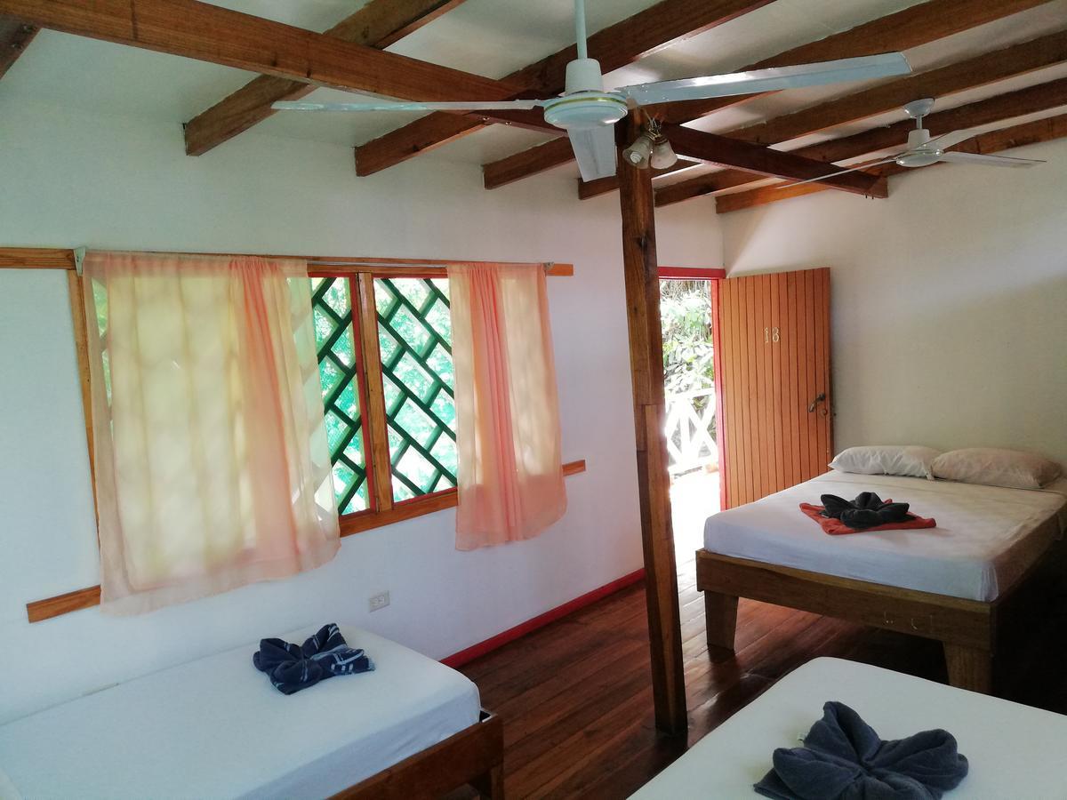 Talamanca Cabins Cahuita Exterior foto