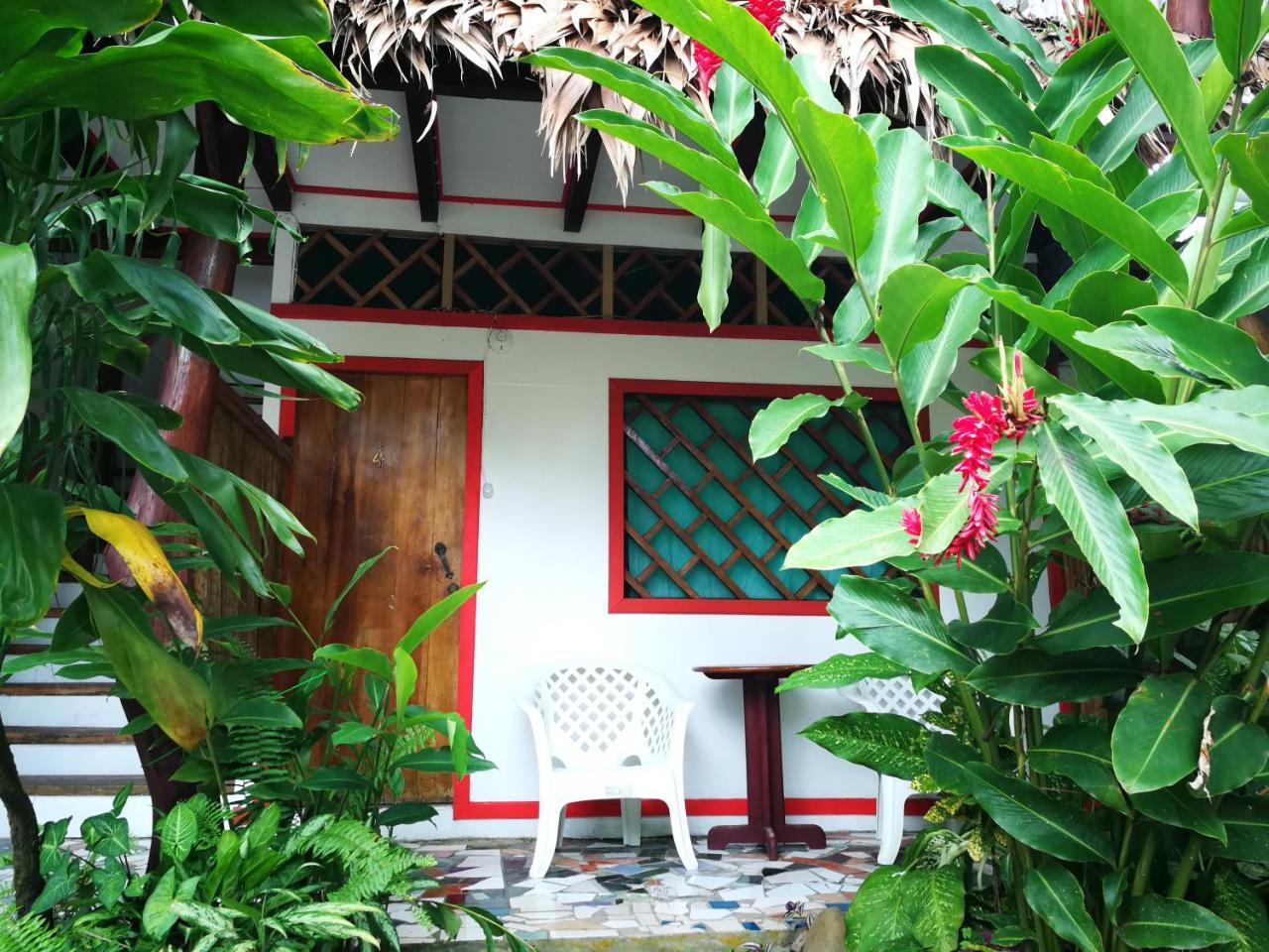 Talamanca Cabins Cahuita Exterior foto